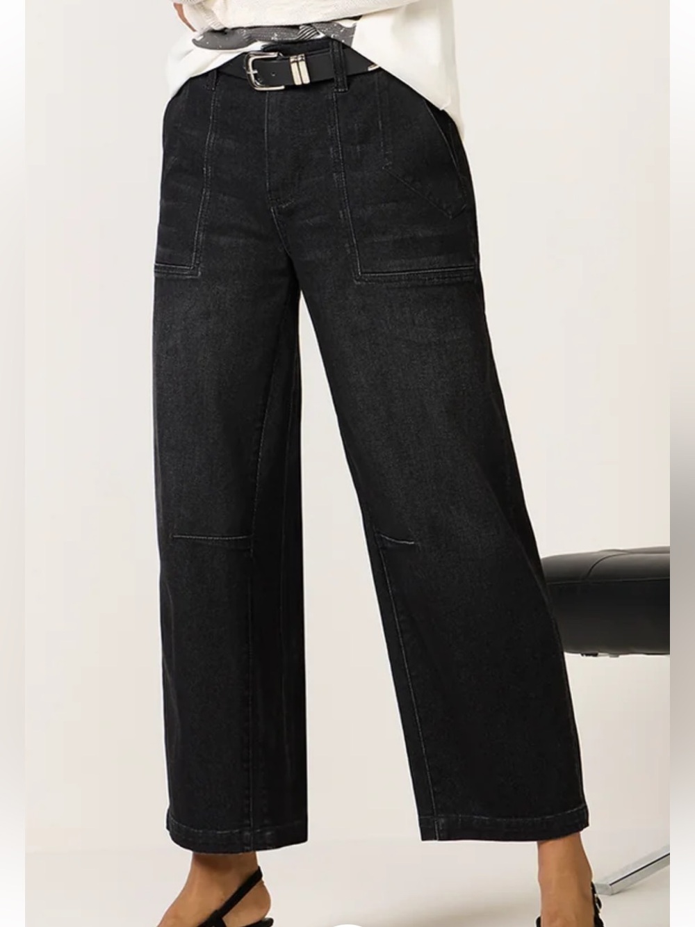 Evereve Ashton Barrel Jean - Renaissance Black 25”L 30”w